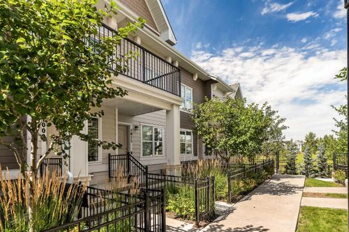 1009 Cranbrook Walk Se, Calgary, AB, T3M2V5 | Card Image