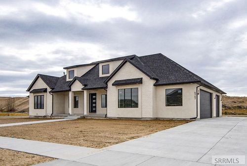 5707 Long Cove Dr, Idaho Falls, ID, 83404-8360 | Card Image