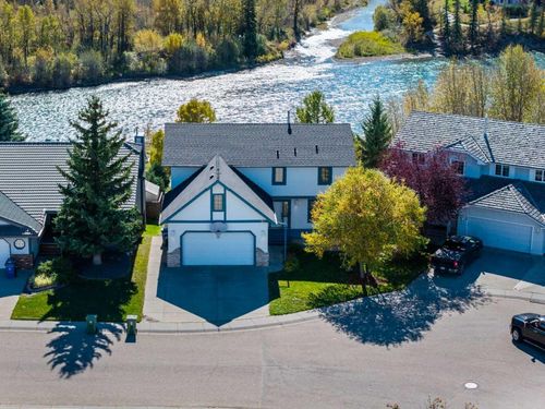 52 West Mitford Crescent, Cochrane, AB, T4C1L2 | Card Image