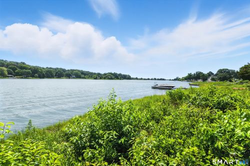 82 Cove Rd, Stonington, CT, 06378-2300 | Card Image
