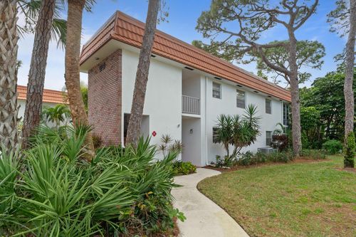 apt-dd8-2600 Se Ocean Blvd, Stuart, FL, 34996-3414 | Card Image
