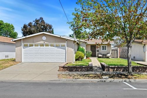 2321 Judson St., San Diego, CA, 92111 | Card Image