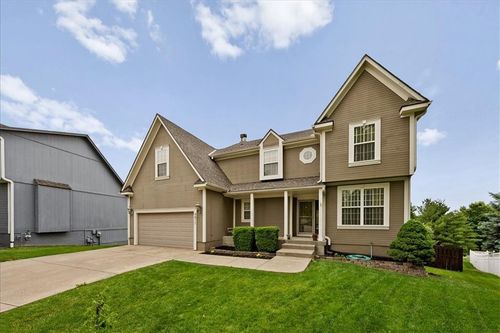 4811 Mund Rd, Shawnee, KS, 66218-9091 | Card Image