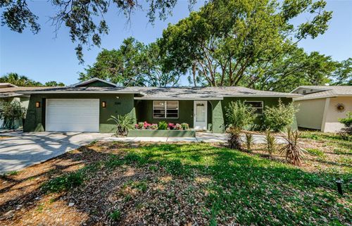 7241 56th Ave N, St Petersburg, FL, 33709-1365 | Card Image