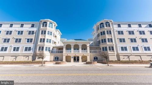 113-101 W Spruce Ave, North Wildwood, NJ, 08260-3124 | Card Image