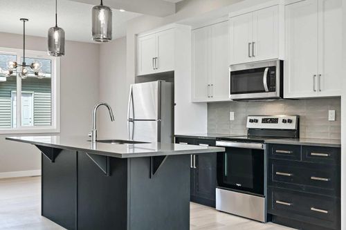 69 Sora Gate Se, Calgary, AB, T3S0M6 | Card Image