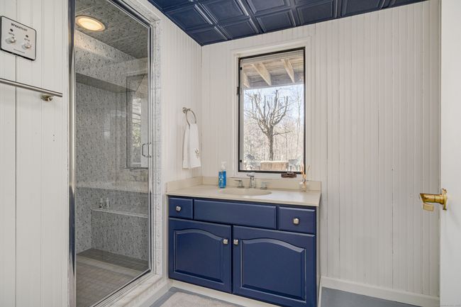 10 Edna Ct, House other with 4 bedrooms, 5 bathrooms and 10 parking in Brookfield CT | Image 37