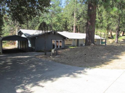 5783 Chowchilla Mountain Rd, Mariposa, CA, 95338-9758 | Card Image