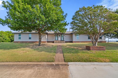 1400 Kari Ann Dr, Cedar Hill, TX, 75104-3612 | Card Image