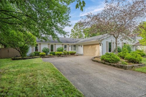 3484 Sturbridge Ln, Brunswick, OH, 44212-1355 | Card Image
