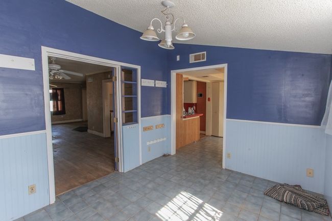 1004 E 15 Th St, House other with 4 bedrooms, 2 bathrooms and null parking in Big Spring TX | Image 7