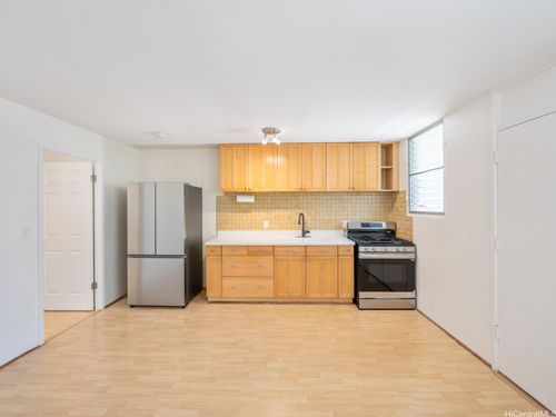 apt-304-1036 Green St, Honolulu, HI, 96822-3662 | Card Image