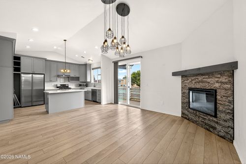 918 E Liane Blvd, Williams, AZ, 86046-8747 | Card Image