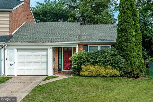 102 Brookdale Pl, CLEMENTON, NJ, 08021-5802 | Card Image