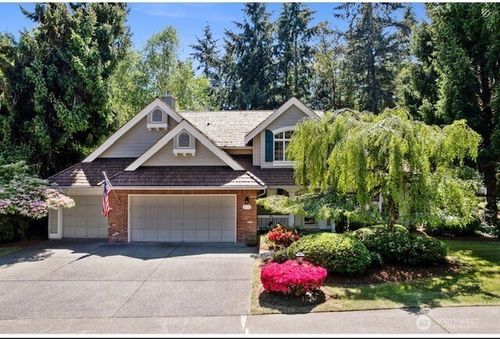 2106 28th Street Ct Nw, Gig Harbor, WA, 98335-7984 | Card Image