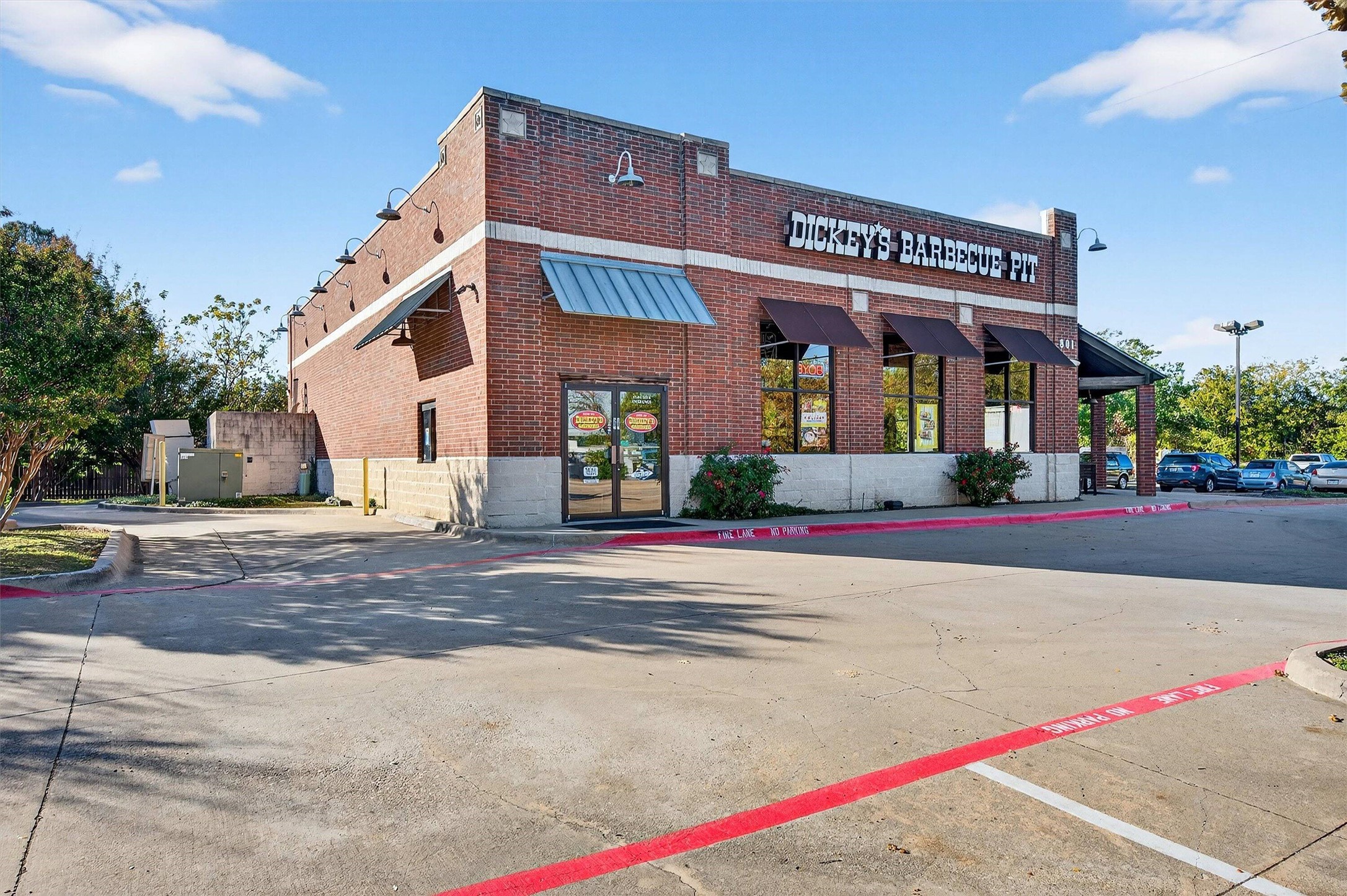Commercial Sale in Coppell