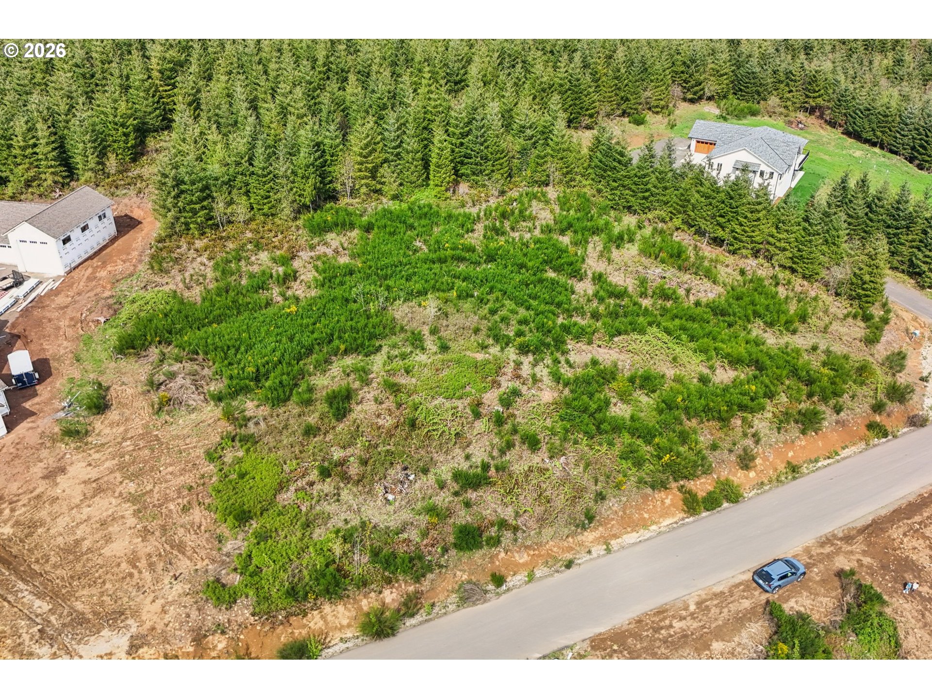 Land in Woodland