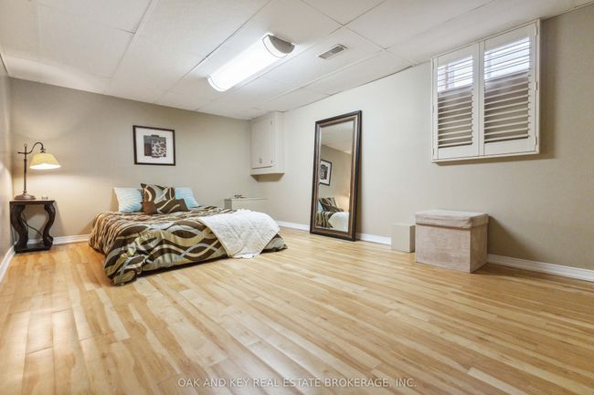 211 Trowbridge Ave, House other with 4 bedrooms, 2 bathrooms and 4 parking in London ON | Image 30