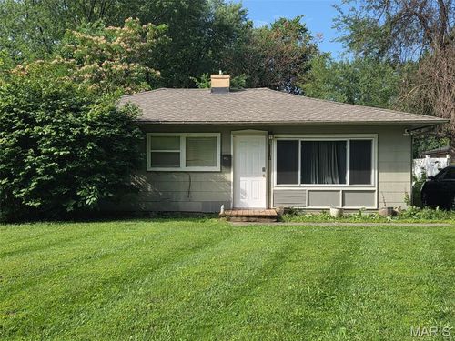 1115 N 39th St, Belleville, IL, 62226-5421 | Card Image