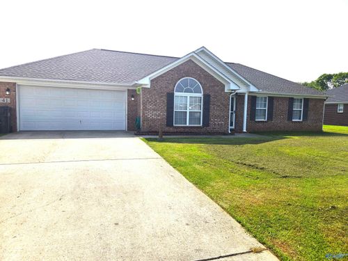 41 Cypress Dr, Decatur, AL, 35603-5942 | Card Image
