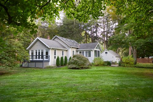 4 Colony Rd, Weston, CT, 06883-1901 | Card Image