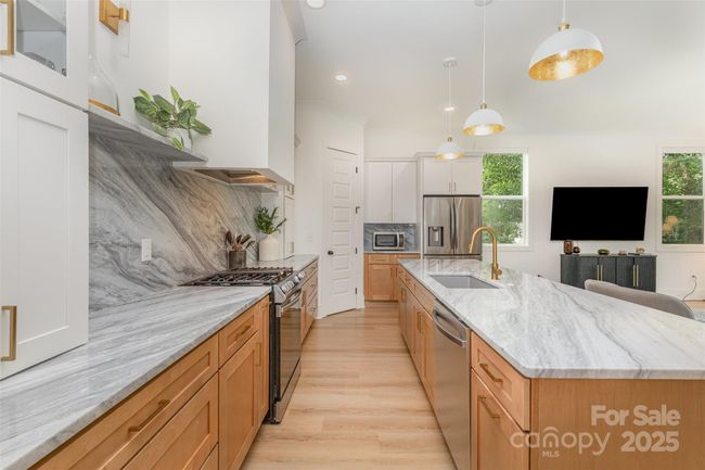 933 Tennyson Dr, House other with 4 bedrooms, 4 bathrooms and null parking in Charlotte NC | Image 10