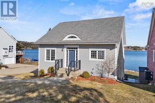 32 Logboom Run, Ingramport, NS, B3Z0W4 | Card Image