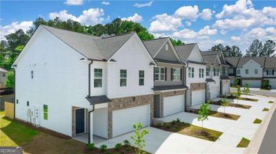 28 - 6376 Rosetta Drive, Townhouse with 3 bedrooms, 2 bathrooms and 2 parking in South Fulton GA | Image 1