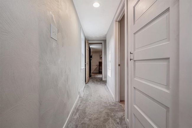 Upstairs Hallway | Image 30