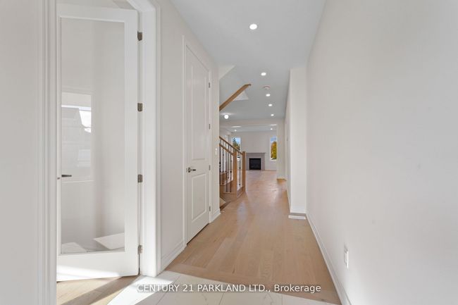 1352 Davis Loop, House other with 3 bedrooms, 3 bathrooms and 1 parking in Lefroy ON | Image 9
