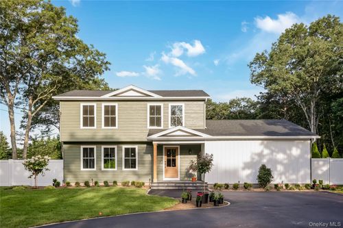 444 Miller Place Rd, Miller Place, NY, 11764-3228 | Card Image