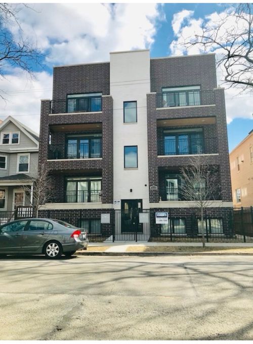 3e-3649 W Belmont Ave, Chicago, IL, 60618-5327 | Card Image