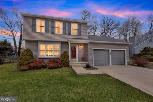 479 Granger Dr, BEAR, DE, 19701-2175 | Card Image