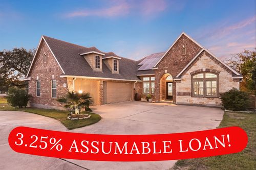 300 Wesley Ridge Dr, Spicewood, TX, 78669-9106 | Card Image