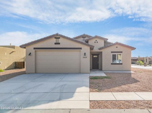 3000 S Smokin Pistol Way, Tucson, AZ, 85713-6353 | Card Image