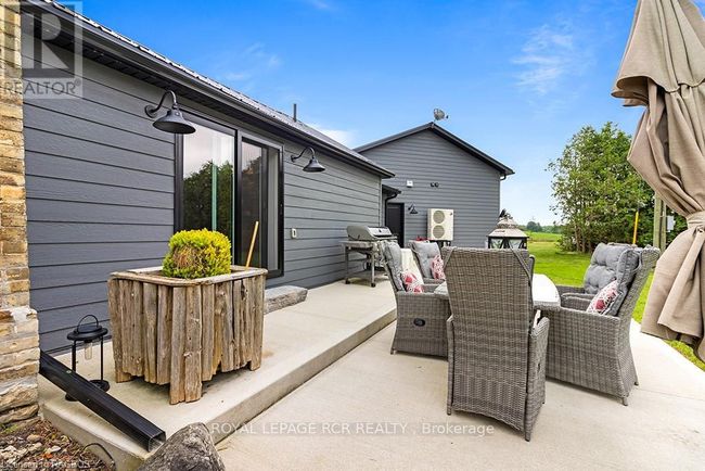 408082 Grey Road 4, House other with 3 bedrooms, 3 bathrooms and 13 parking in Maxwell ON | Image 33