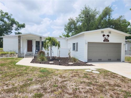 10401 Circle Pine Rd, NORTH FORT MYERS, FL, 33903-9025 | Card Image