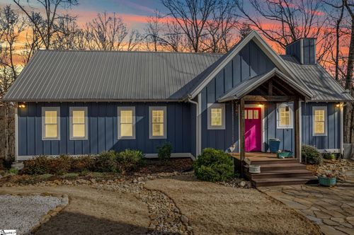 204 Serenity Dr, Pickens, SC, 29671-7210 | Card Image