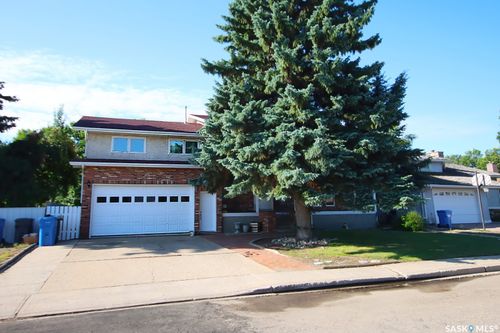 506 Garrish Place, Estevan, SK, S4A2E5 | Card Image