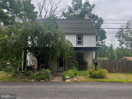 635 Old Sumneytown Pike, HARLEYSVILLE, PA, 19438-1628 | Card Image