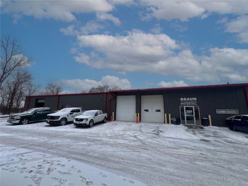 ste-3-1901 16th Ave Sw, Cedar Rapids, IA, 52404-1777 | Card Image