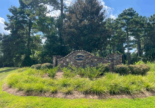 300 Twin Ponds Dr, HAVANA, FL, 32333-8228 | Card Image