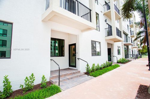 apt-104-8167 Nw 41st St, Doral, FL, 33166-6274 | Card Image