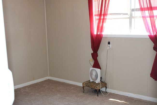 402 Lynn St., House other with 3 bedrooms, 1 bathrooms and 1 parking in Wingate TX | Image 11