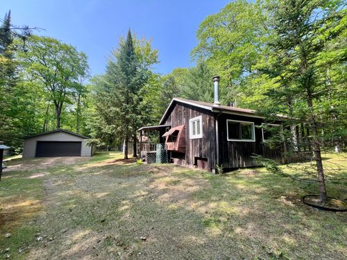 7136 Timber Ln, Lake Tomahawk, WI, 54539-9300 | Card Image