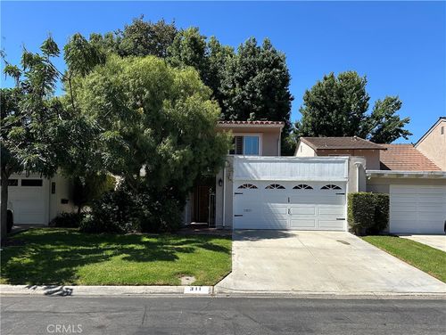 311 Vista Suerte, Newport Beach, CA, 92660-3516 | Card Image