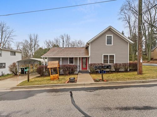 265 Lincoln Avenue Avenue, Cleveland, WI, 53015 | Card Image