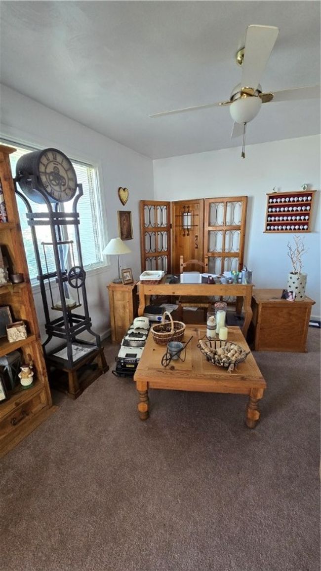198 Cambria Hill Dr, Townhouse with 2 bedrooms, 2 bathrooms and 2 parking in Tarentum PA | Image 15