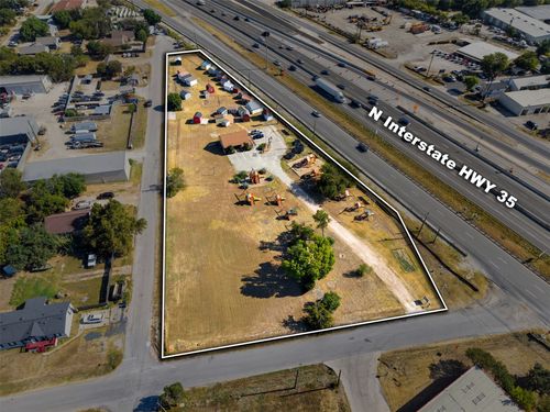 15524 N Interstate 35 Highway, Austin, TX, 78728 | Card Image