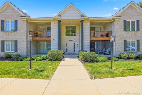 2-3153 E Crystal Waters Dr, Holland, MI, 49424-8090 | Card Image